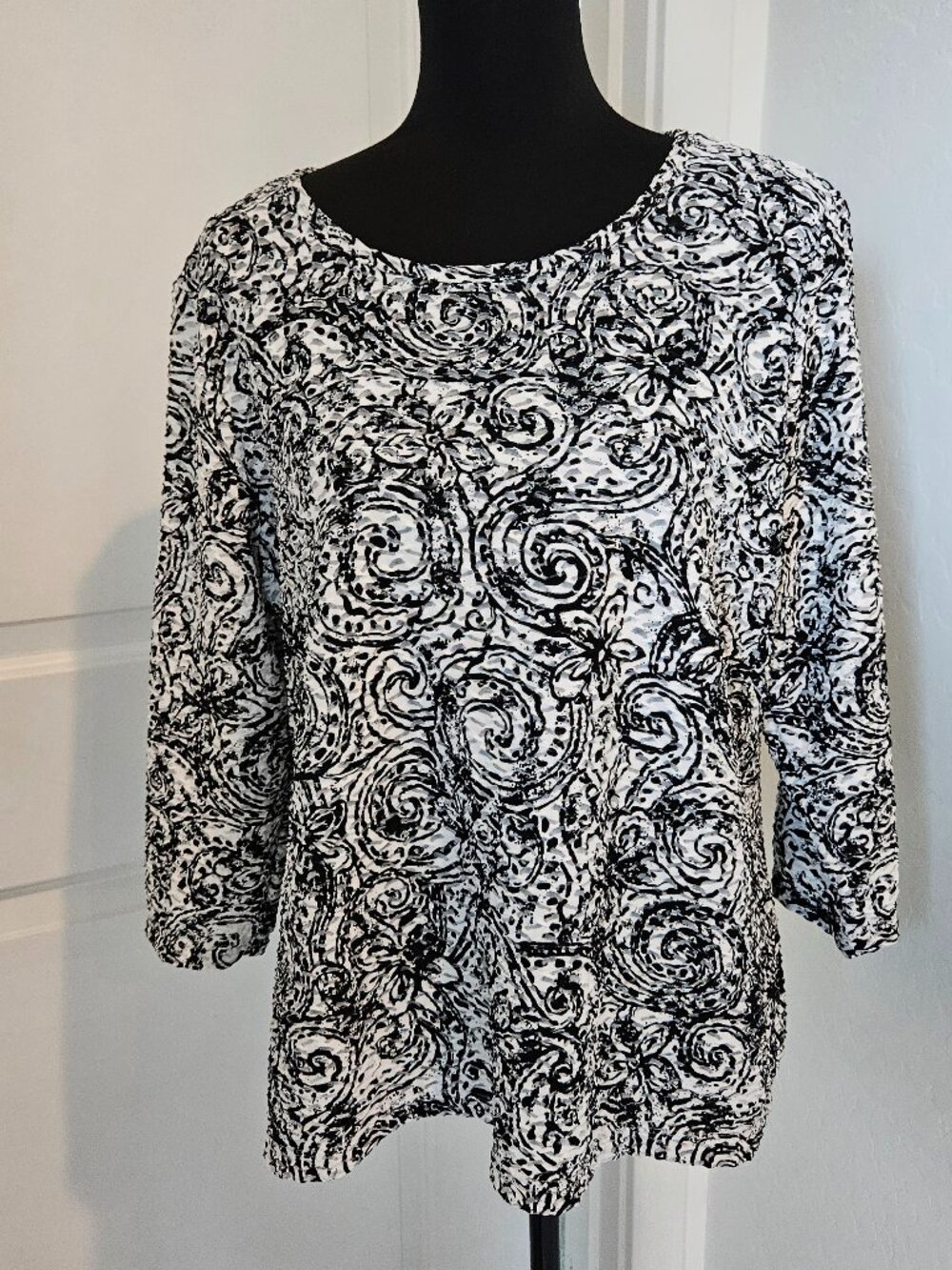 Coldwater Creek Paisley 3/4 Sleeve Top Black White Size 1X